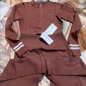 OG BASICS Tahira by KB crop top and no scrunch leggings